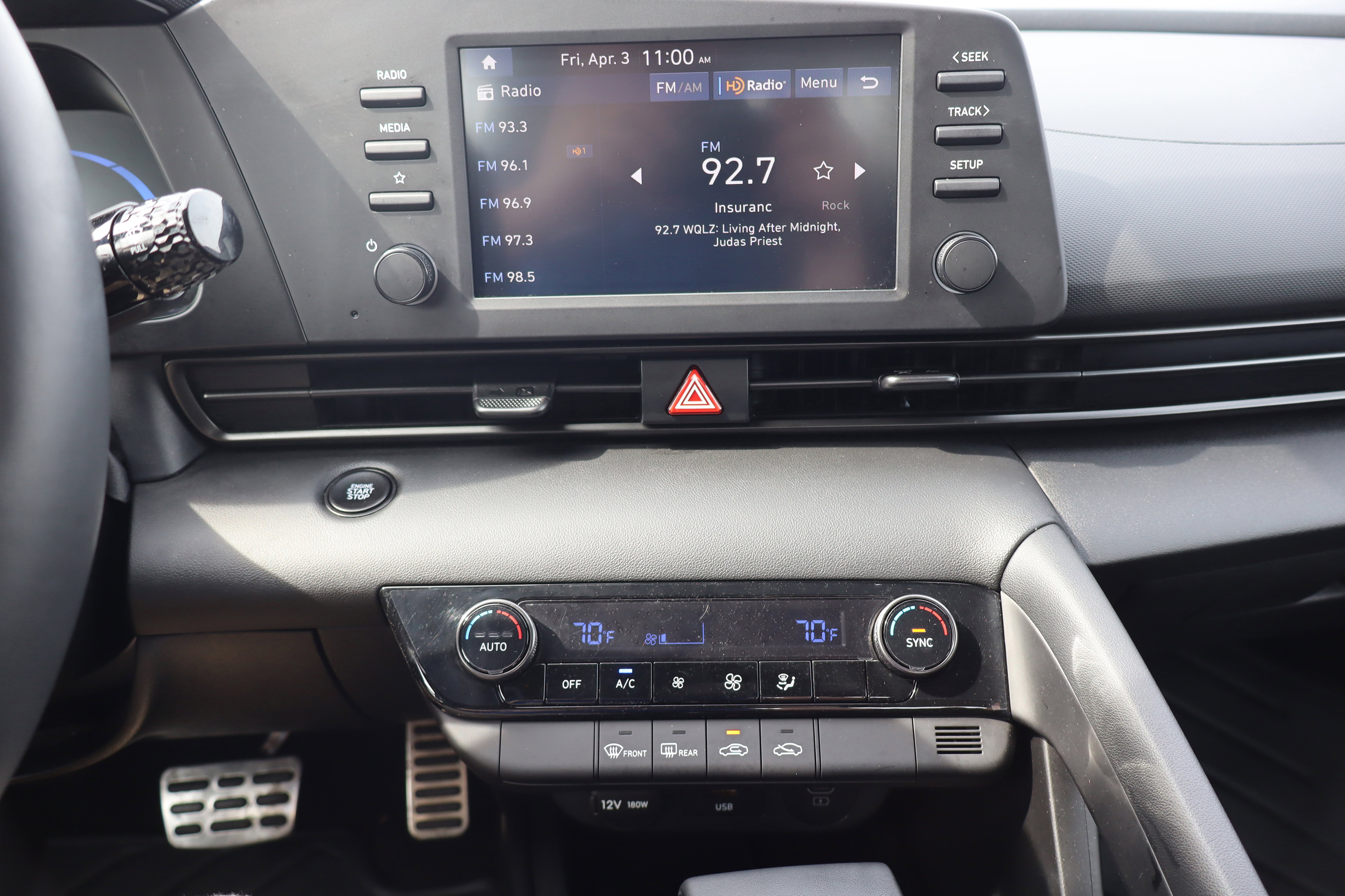 Used 2025 Hyundai Elantra Sport image 17