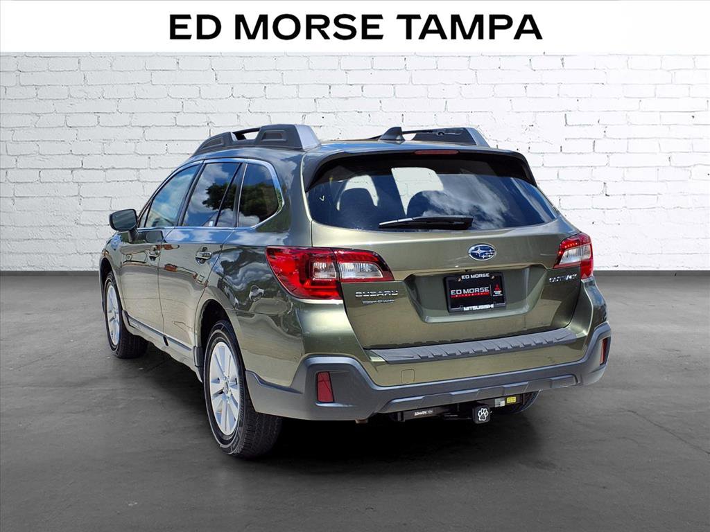 Used 2018 Subaru Outback 2.5i Premium AWD/4WD image 3