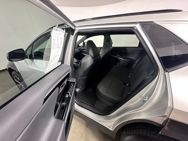 Used 2025 Toyota bZ4X AWD w/ Weather Package image 15