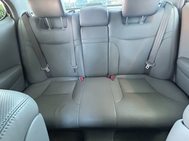 Used 2005 Lexus ES 330 FWD image 24