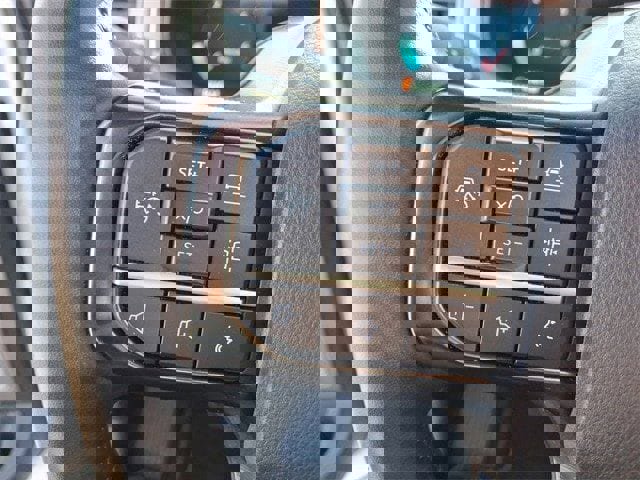 Used 2024 Ford F150 Platinum image 28