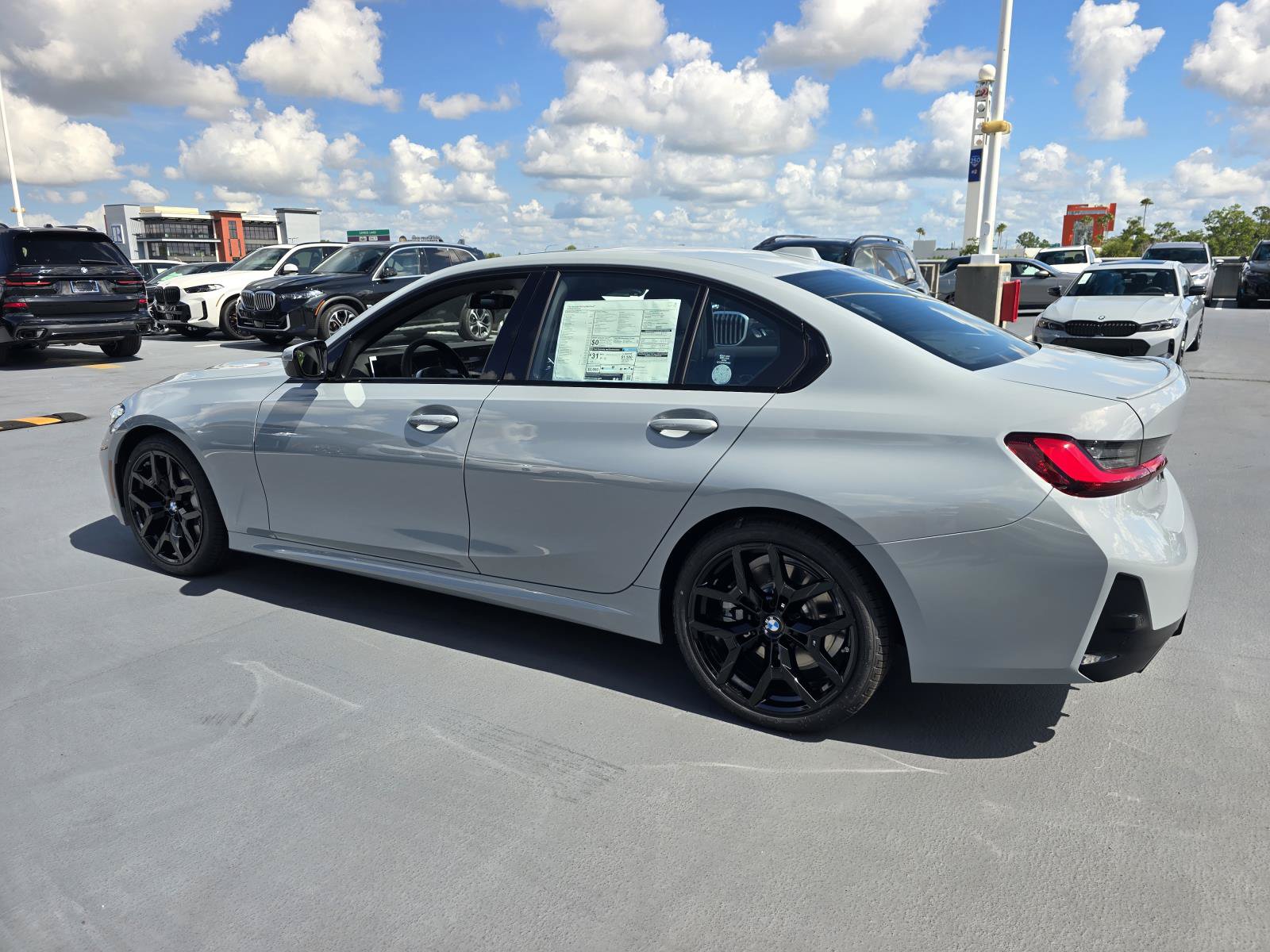 New 2026 BMW 330i Sedan w/ M Sport Package RWD image 4