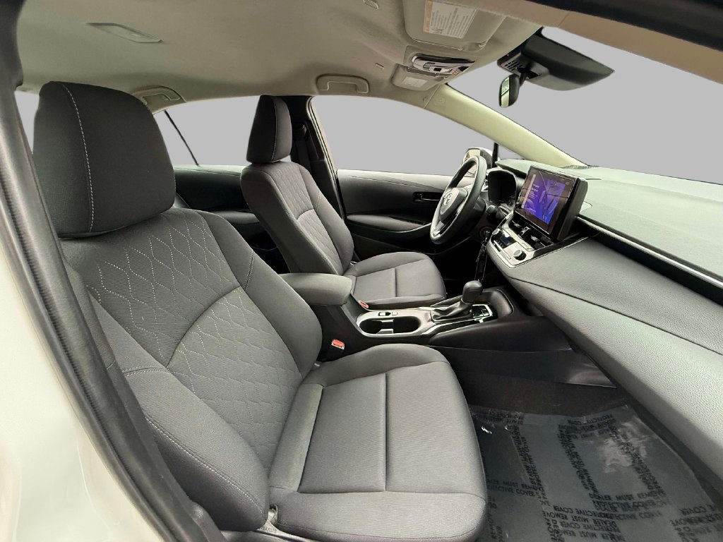 Used 2024 Toyota Corolla LE FWD image 14