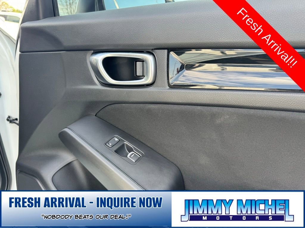 Used 2022 Honda Civic EX image 17