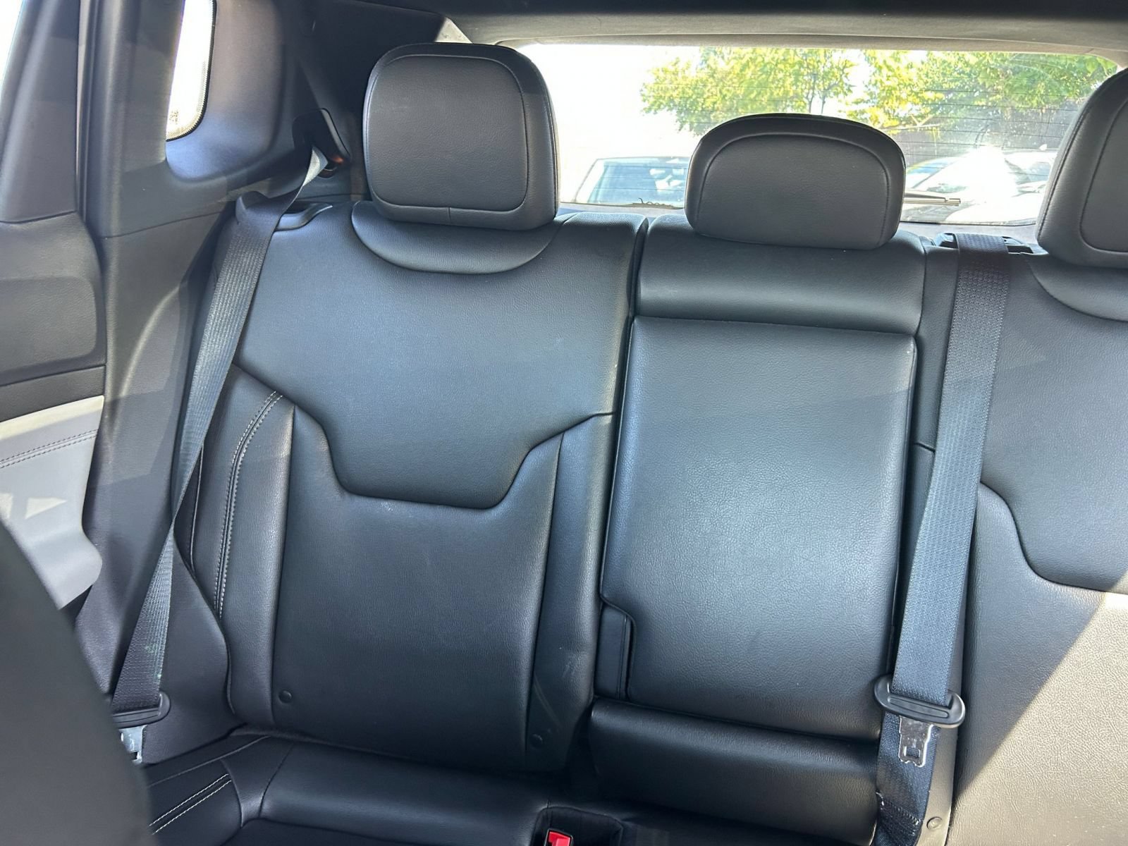 Used 2025 Jeep Compass Limited AWD/4WD image 33