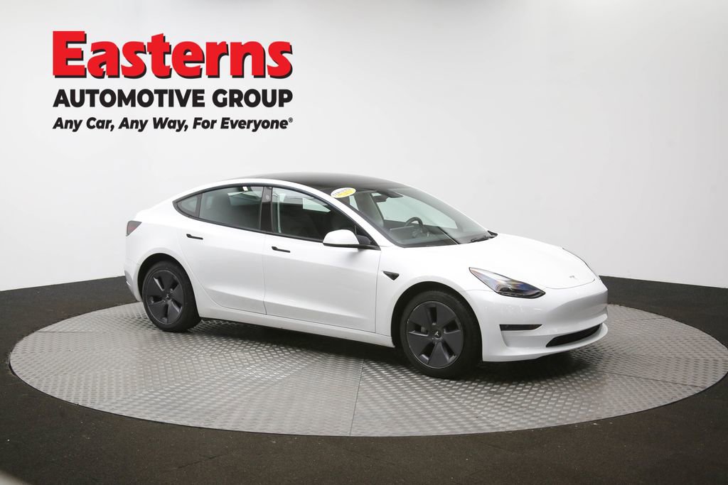 Used 2023 Tesla Model 3 Standard Range image 47