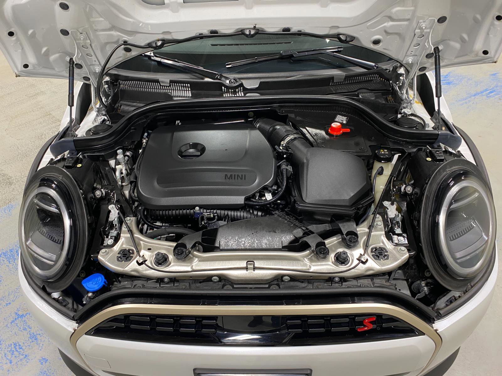 Certified 2025 MINI Cooper S image 24