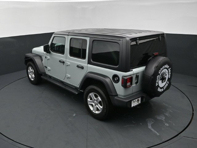Used 2023 Jeep Wrangler Unlimited Sport AWD/4WD image 16
