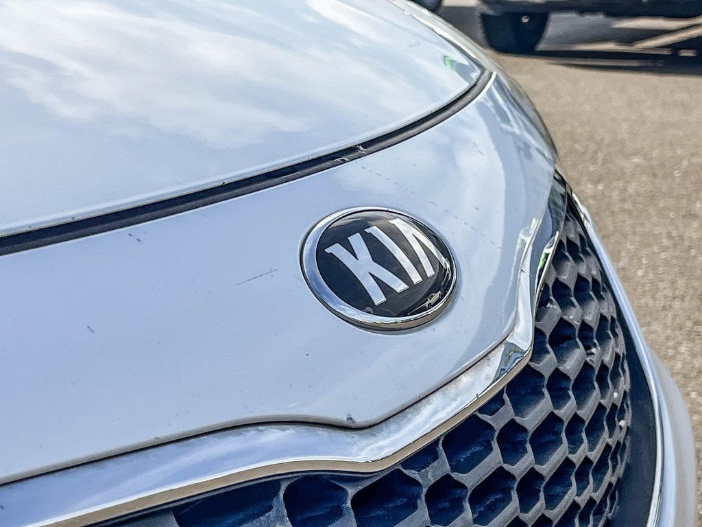 Used 2016 Kia Forte LX image 8