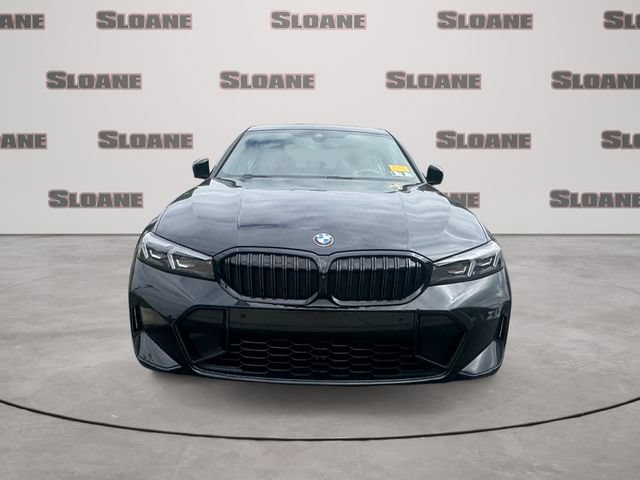 Used 2023 BMW 330i xDrive Sedan w/ M Sport Package AWD/4WD image 8