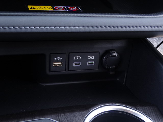 New 2026 Toyota Highlander Platinum AWD/4WD image 23
