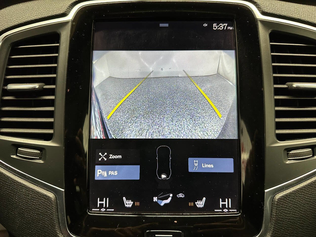 Used 2016 Volvo XC90 T5 Momentum image 15