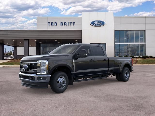New 2026 Ford F350 XLT AWD/4WD image 2