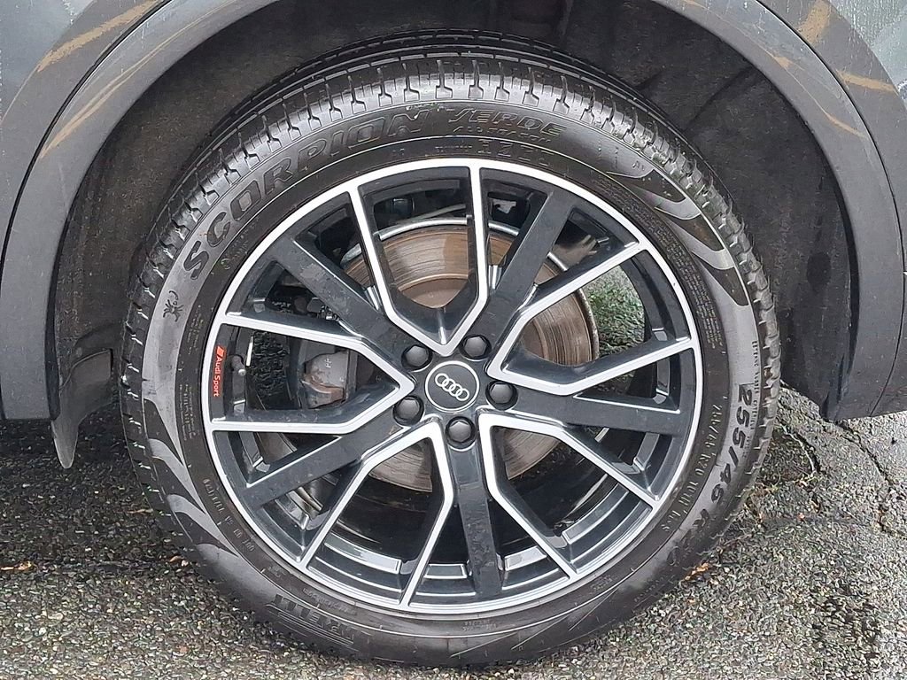 Used 2022 Audi SQ5 Prestige AWD/4WD image 6