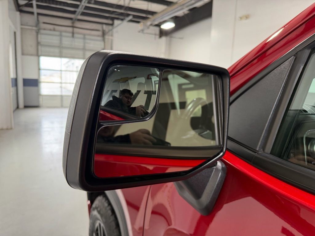 Used 2021 GMC Sierra 1500 Elevation w/ Preferred Package image 12