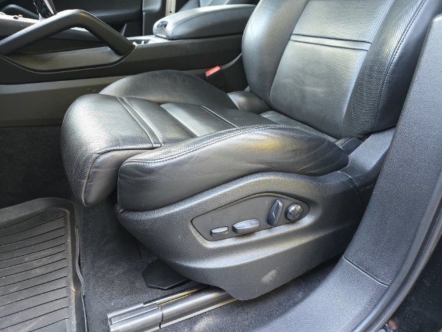 Used 2023 Porsche Cayenne Platinum Edition AWD/4WD image 23