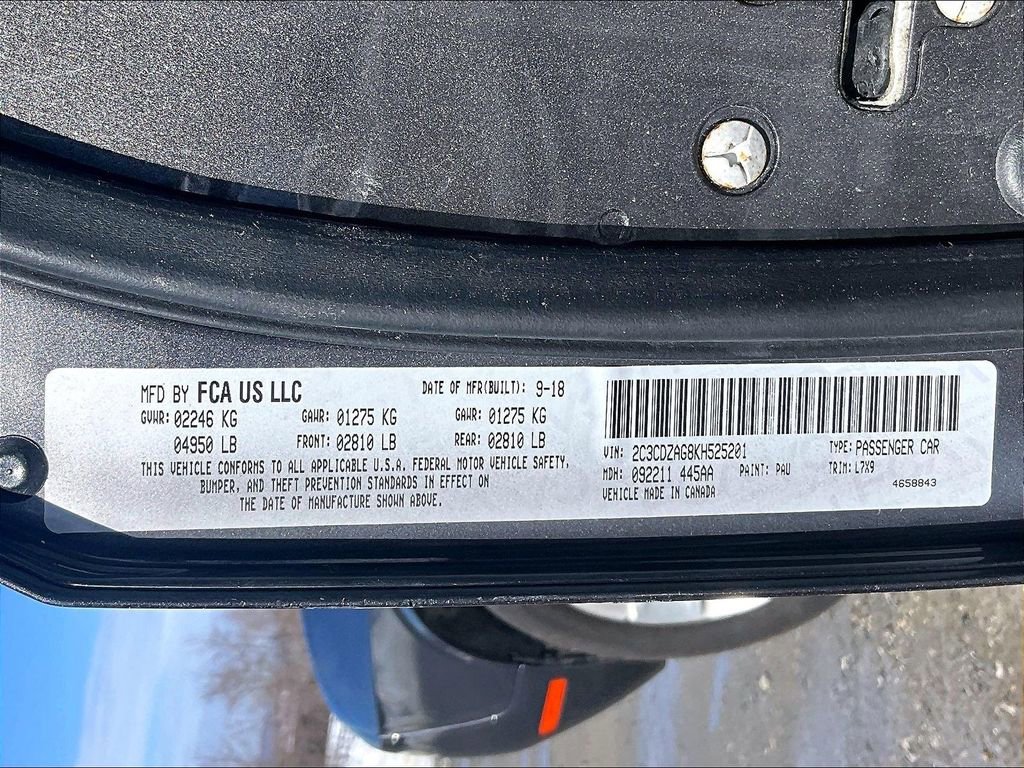 Used 2019 Dodge Challenger SXT image 29