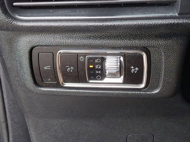 Used 2023 Lincoln Corsair Reserve w/ Equipment Group 201A image 23