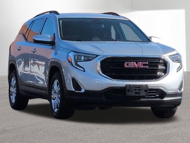 Used 2020 GMC Terrain SLE w/ Driver Convenience Package image 3