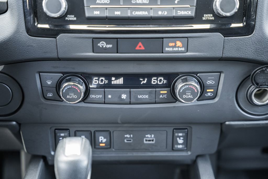 Used 2024 Nissan Frontier SV w/ Technology Package image 19