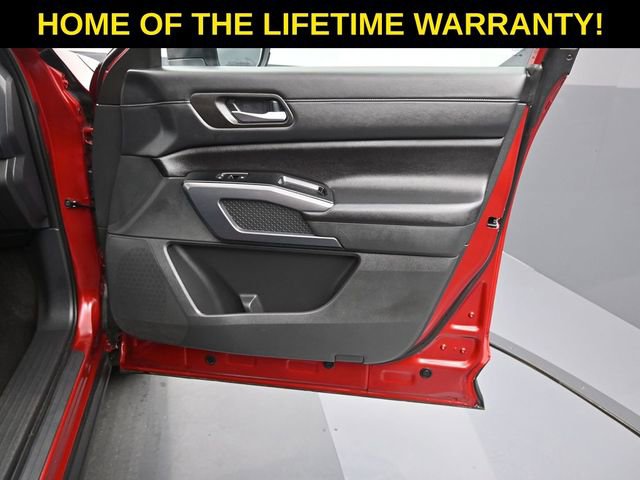 Used 2024 Nissan Pathfinder SL w/ SL Premium Package image 49