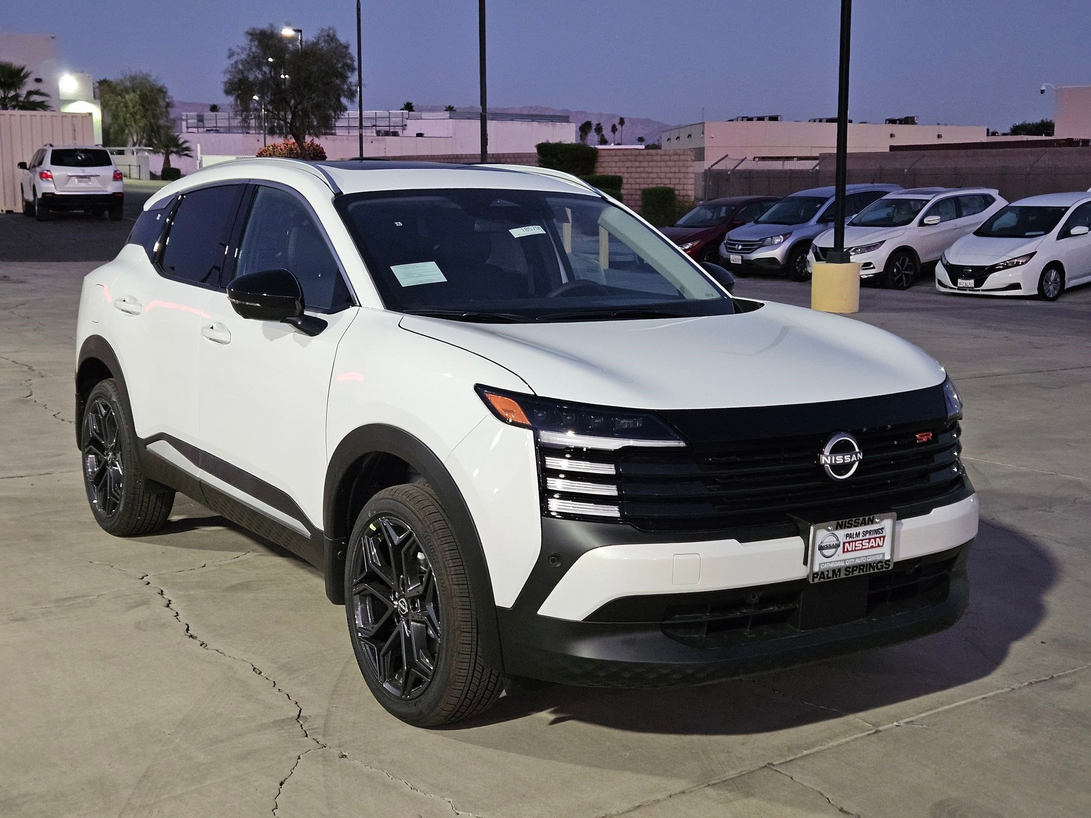 New 2026 Nissan Kicks SR w/ SR Premium Package image 6