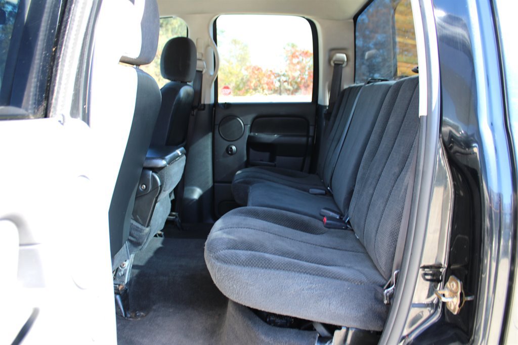 Used 2003 Dodge Ram 2500 Truck ST image 25