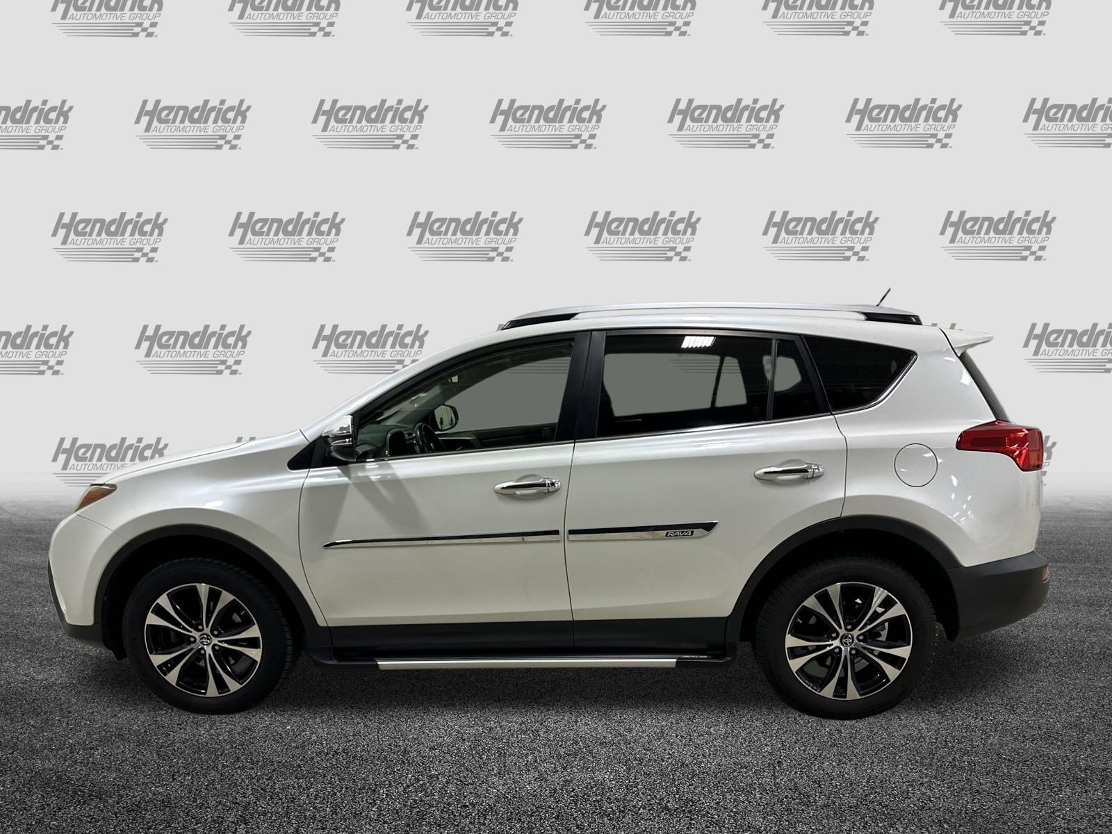 Used 2015 Toyota RAV4 Limited AWD/4WD image 8