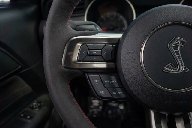 Used 2016 Ford Mustang Shelby GT350R RWD image 19