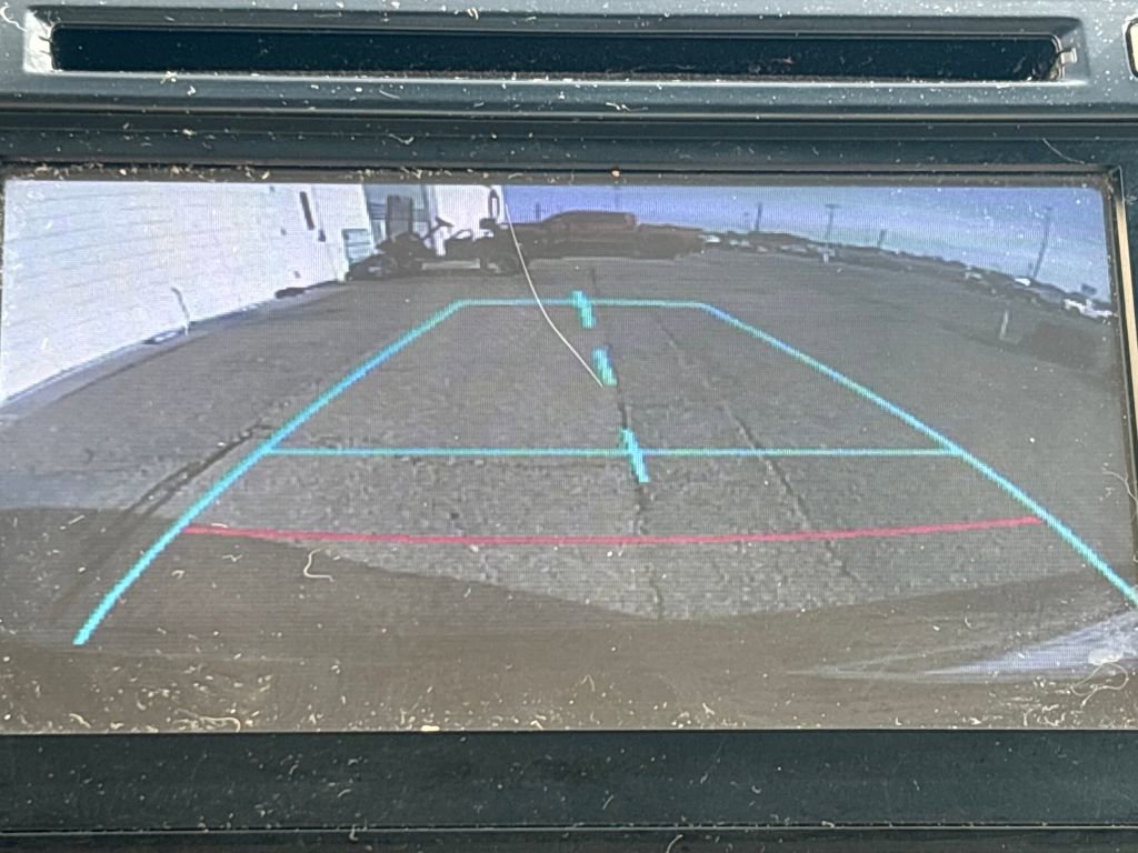 Used 2014 Toyota Camry LE image 11