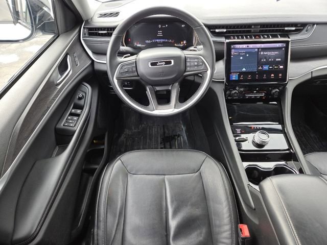 Used 2023 Jeep Grand Cherokee L Limited image 31