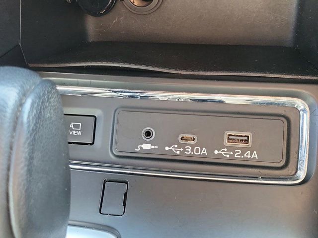 Used 2023 Subaru Ascent Limited w/ Technology Package image 29