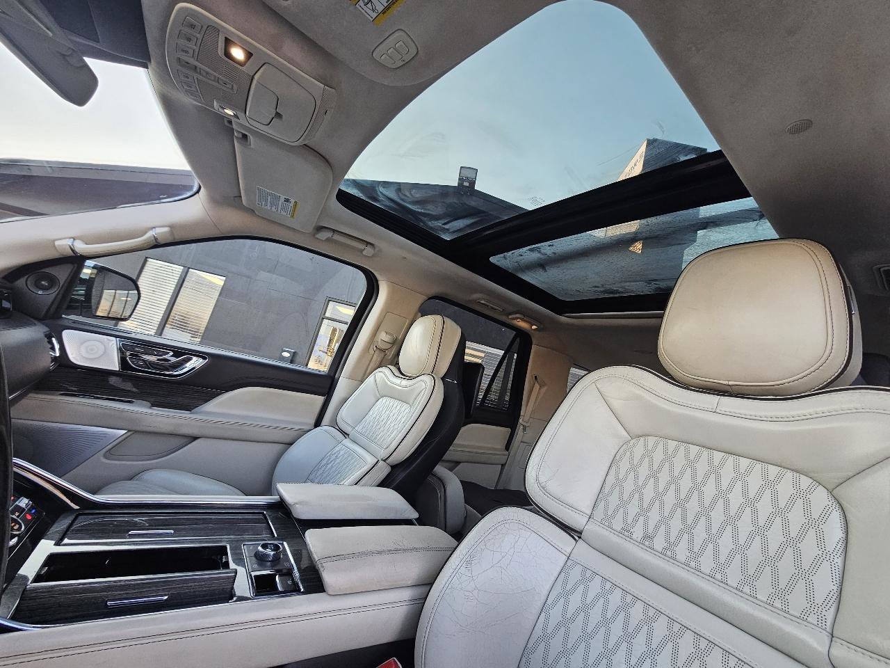 Used 2018 Lincoln Navigator L Black Label w/ Cargo Package image 30