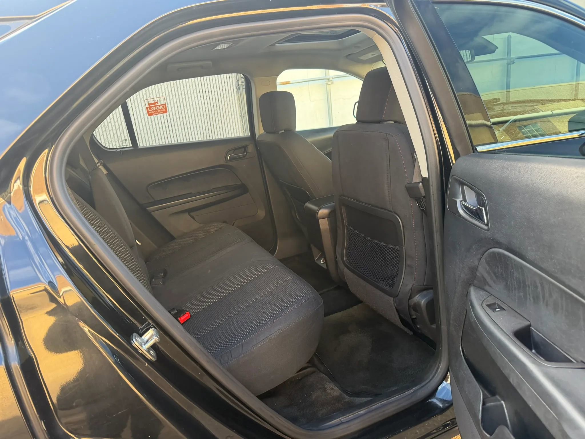 Used 2015 Chevrolet Equinox LT image 25