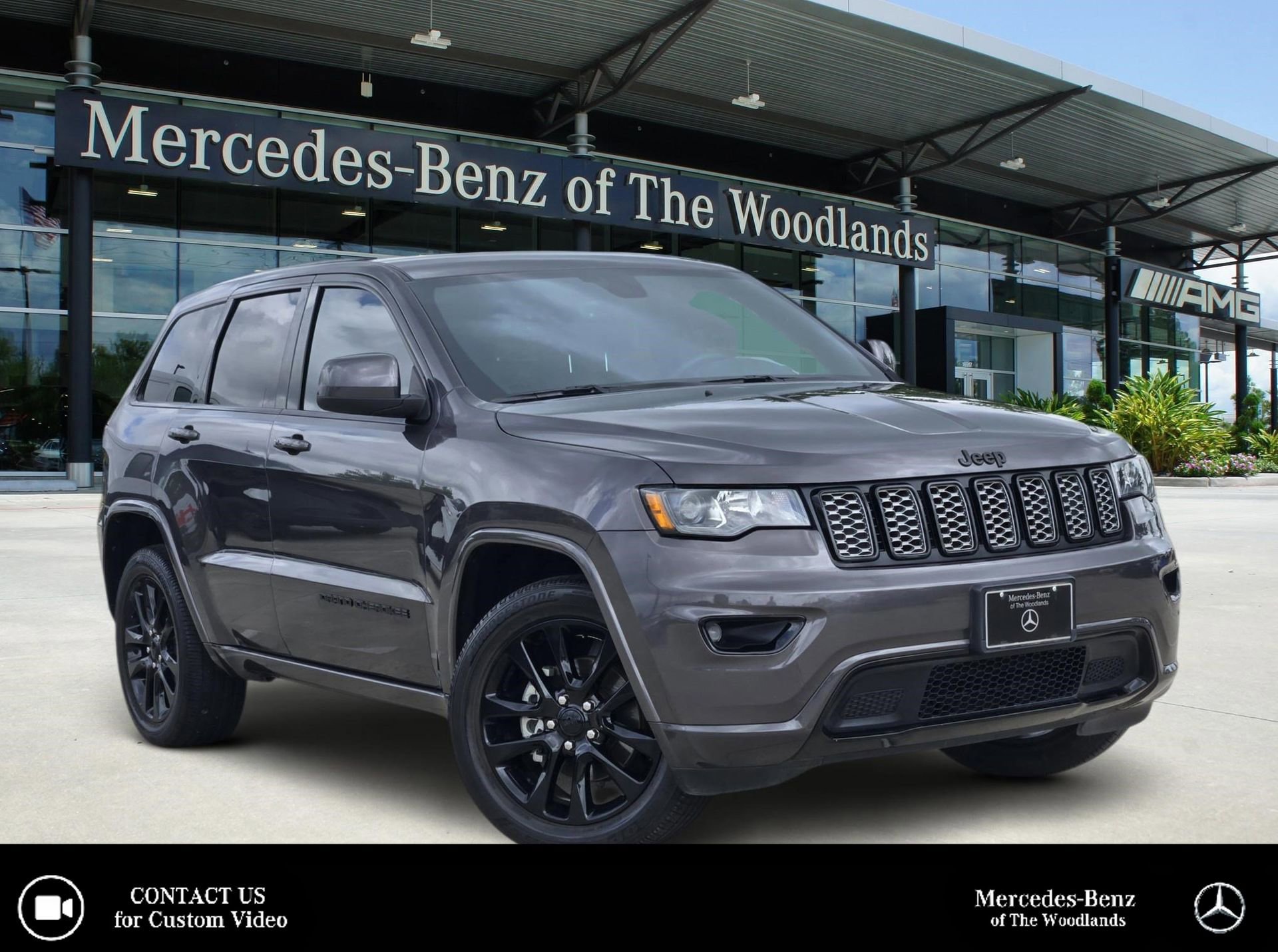 Used 2018 Jeep Grand Cherokee Altitude image 1