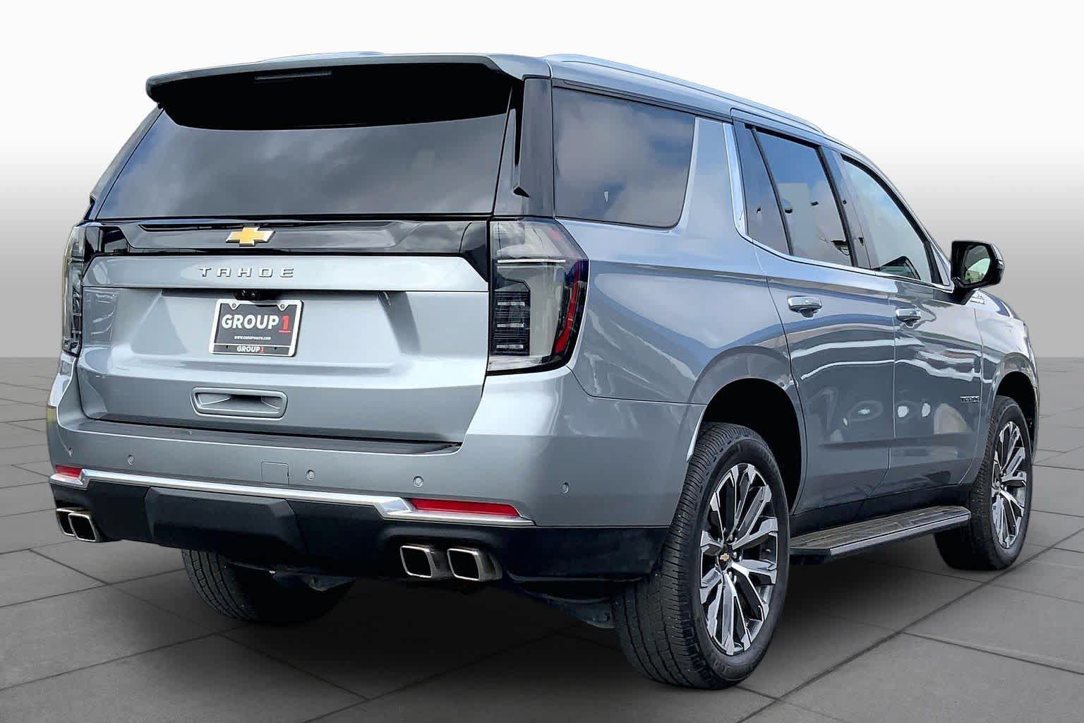 Used 2025 Chevrolet Tahoe High Country AWD/4WD image 25