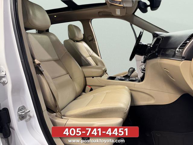 Used 2020 Jeep Grand Cherokee Limited w/ Luxury Group II RWD image 13