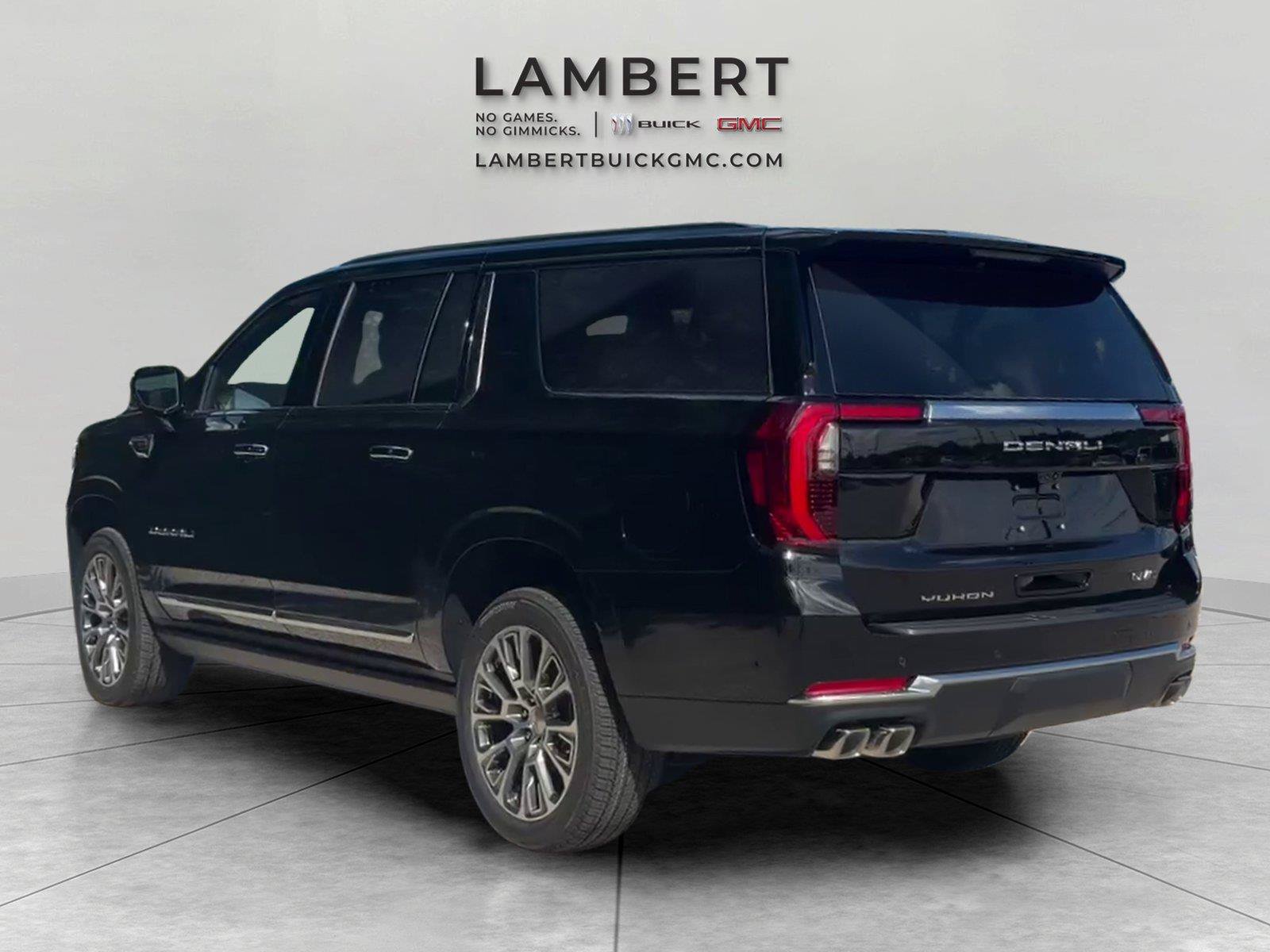 New 2026 GMC Yukon XL Denali w/ Denali Reserve Package AWD/4WD image 3