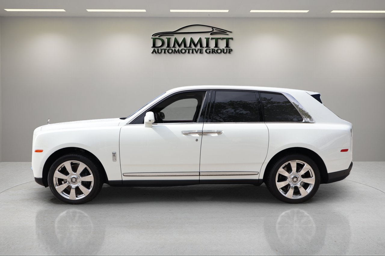 Certified 2024 Rolls-Royce Cullinan AWD/4WD image 2