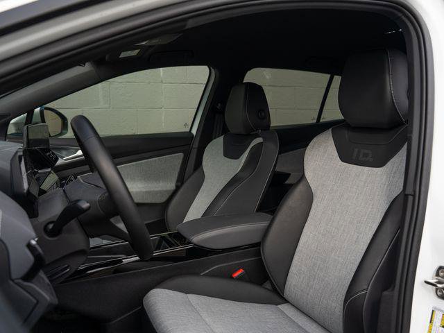 Used 2023 Volkswagen ID.4 Pro AWD/4WD image 5