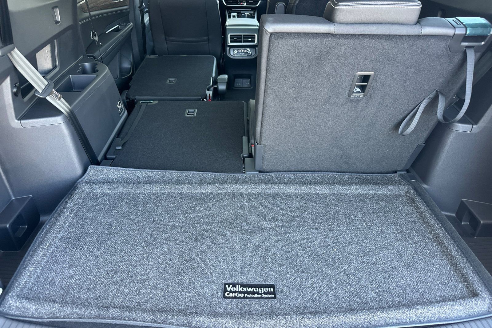 New 2025 Volkswagen Atlas SEL Premium R-Line image 15