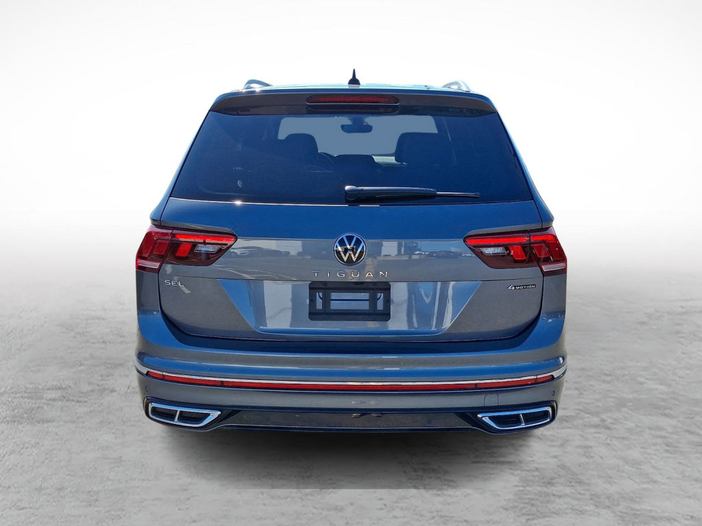 Used 2024 Volkswagen Tiguan SEL R-Line image 4