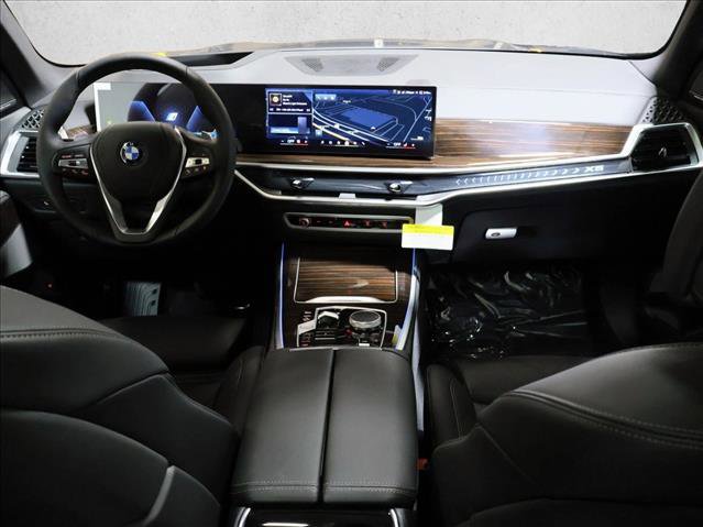 New 2026 BMW X5 xDrive50e AWD/4WD image 16