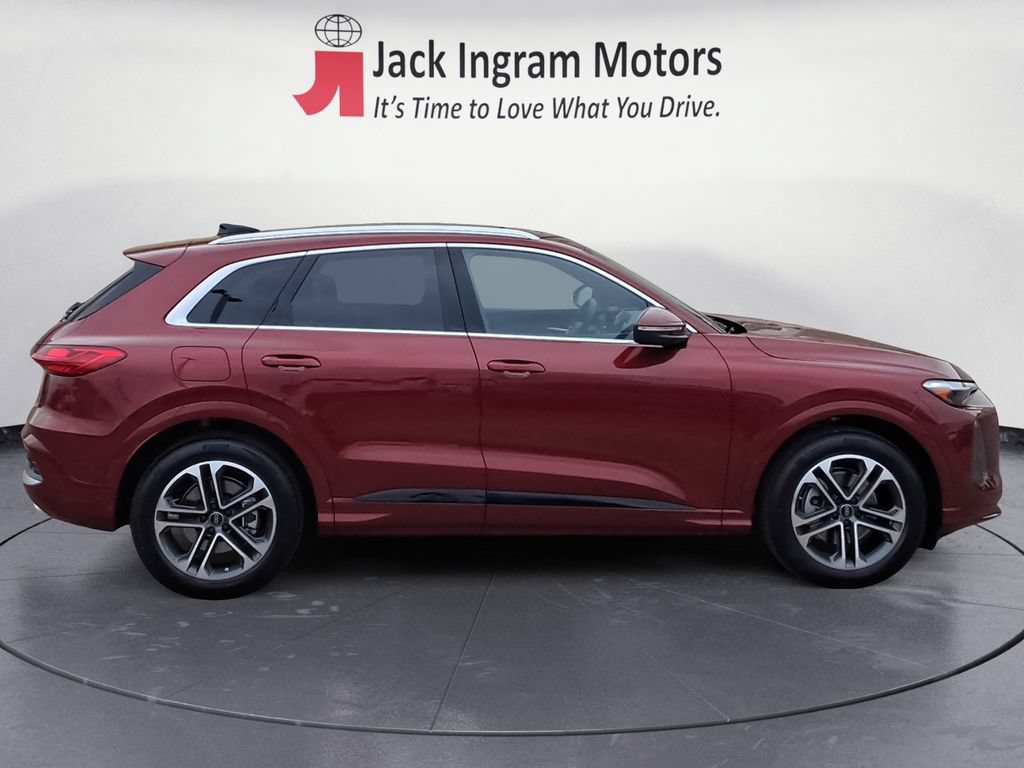 Used 2025 Audi Q5 Prestige AWD/4WD image 6