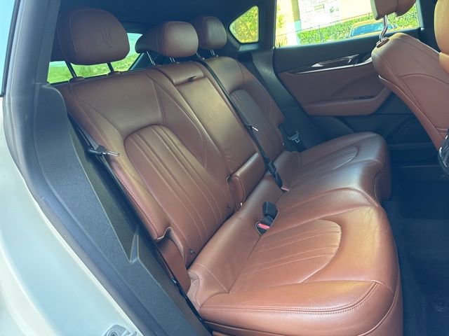 Certified 2022 Maserati Levante GT image 19