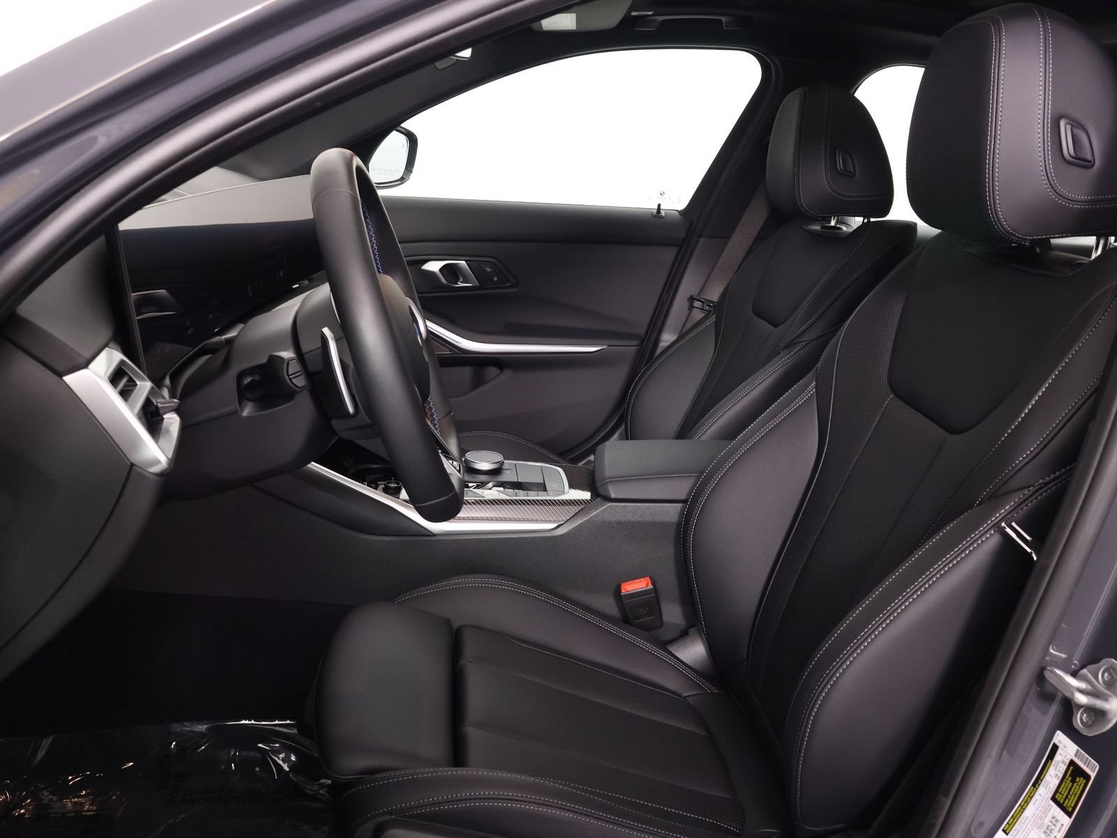 Used 2026 BMW M340i w/ Premium Package RWD image 31
