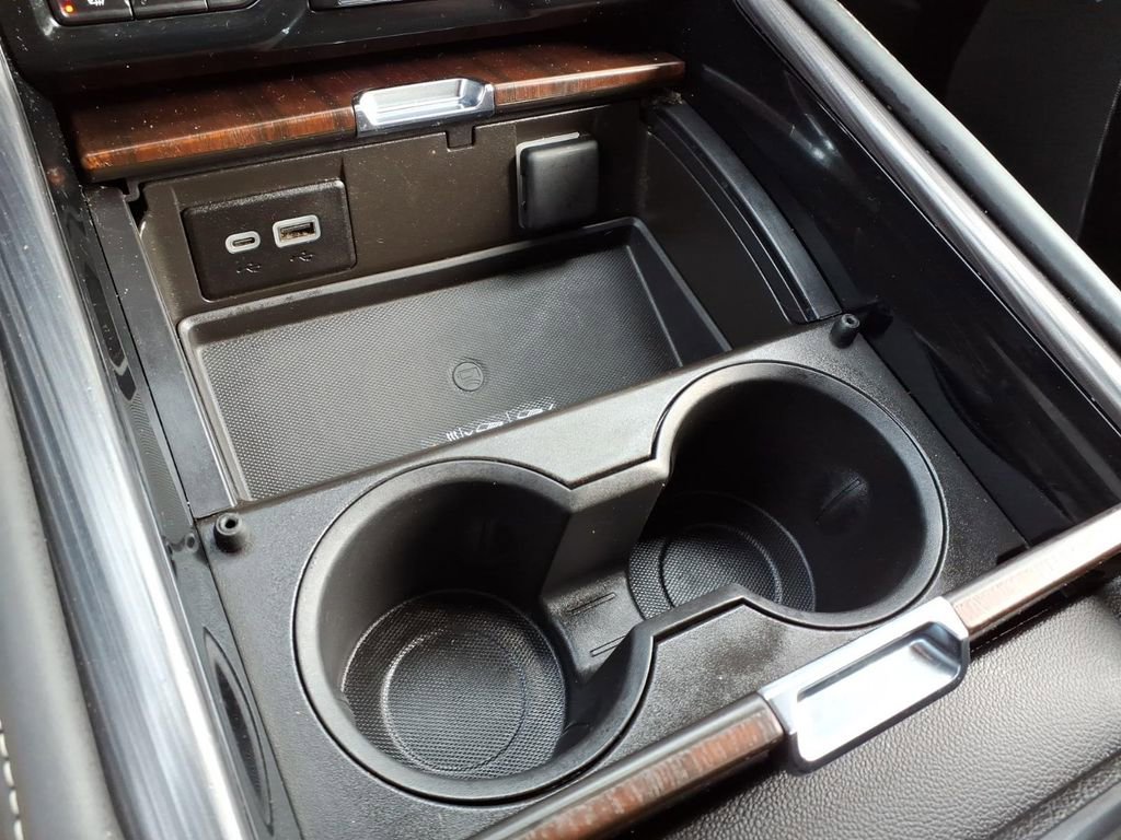 Used 2023 GMC Yukon XL Denali Ultimate image 22