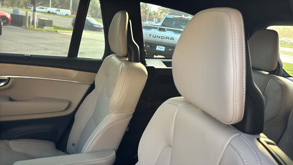 New 2027 Volvo XC90 T8 Ultra AWD/4WD image 11