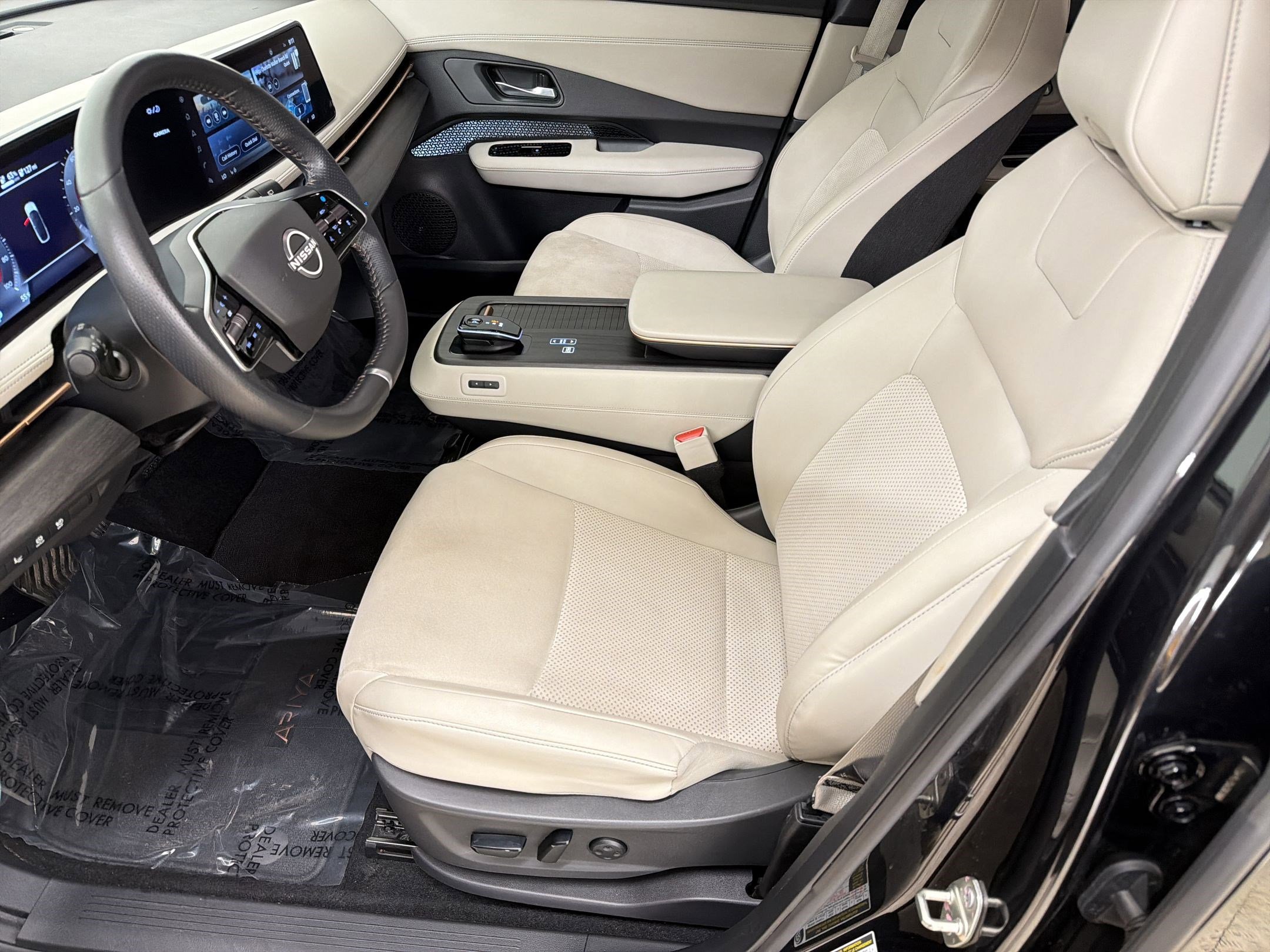 Used 2023 Nissan Ariya FWD image 5