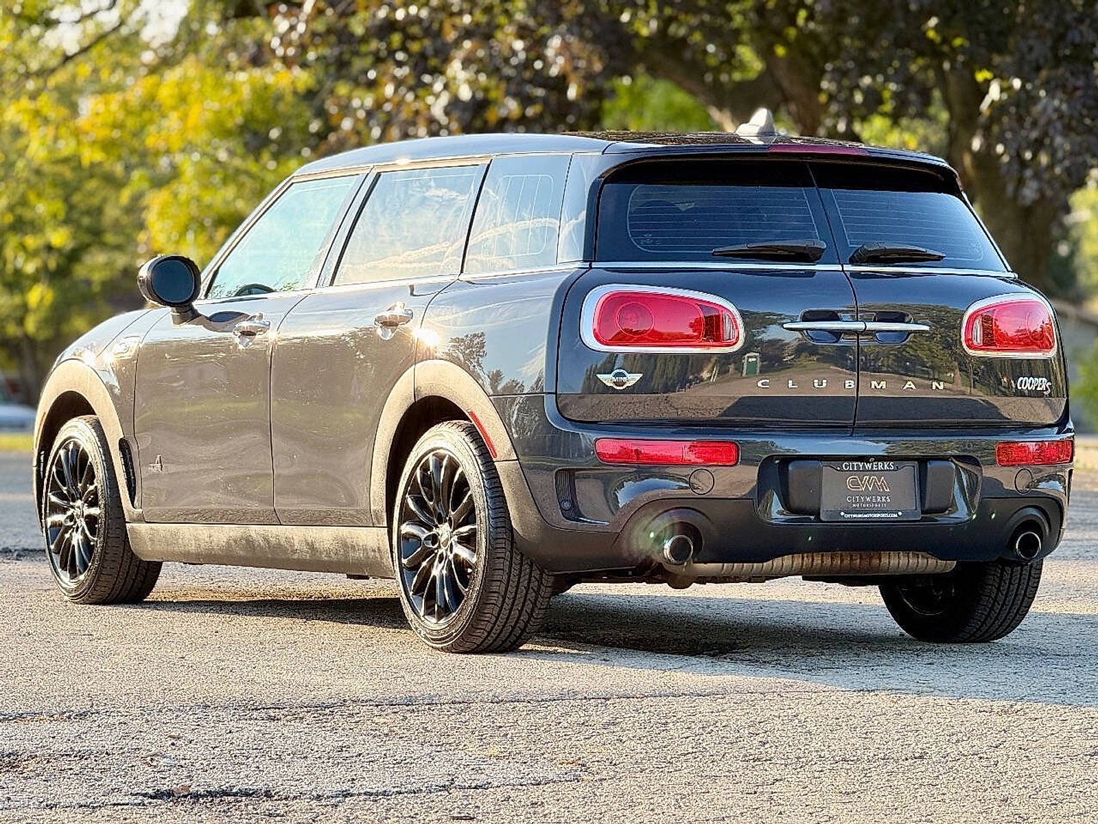 Used 2017 MINI Cooper Clubman S image 6